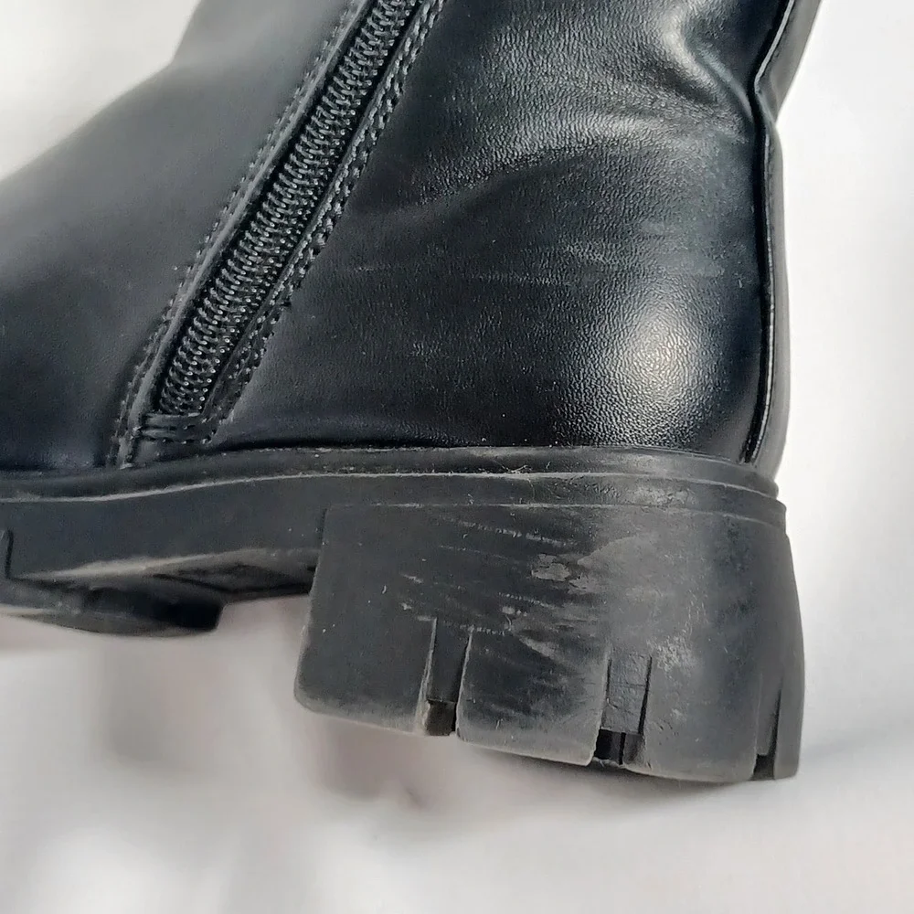 MIA Girls Size 1M Black Faux Leather Ankle Boots Lug Sole Zip Closure Pull Tab